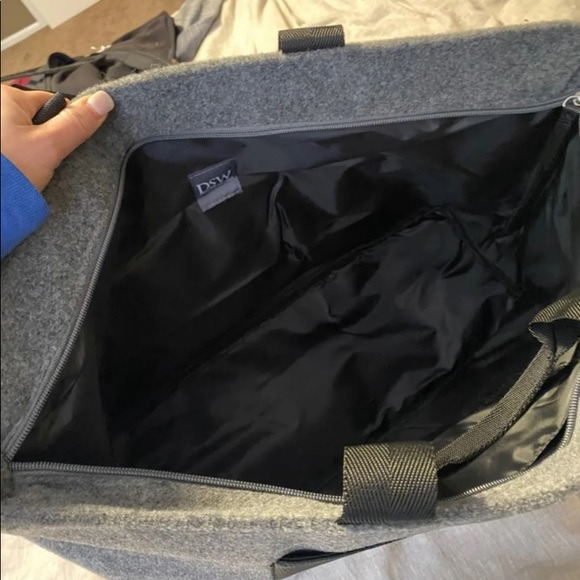 Travel Tote Bag NWT - Picture 4 of 6